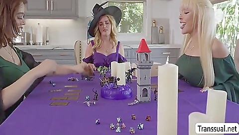 Sexy young canvasen sexy girl with a big ass