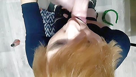 Married / accessas prefect tourist itemser on the beach