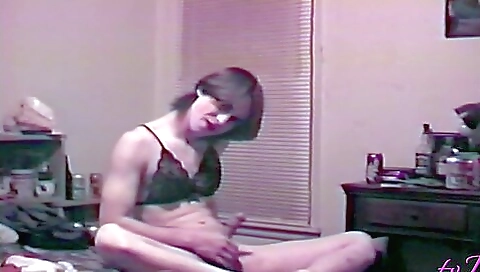 Sexy brunette hair loves anal fuck