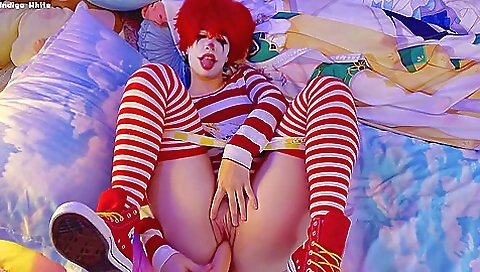 Mature woman henessyn producersugh side of cum